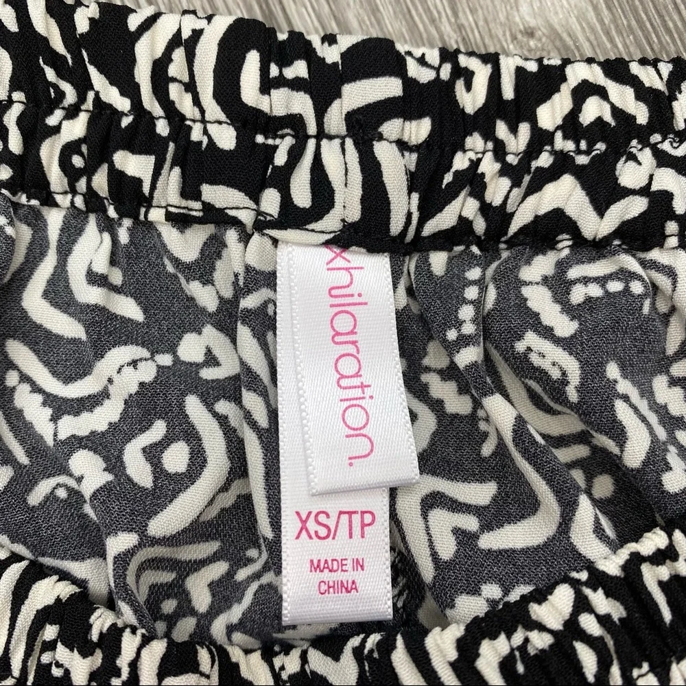 Xhilaration Tribal Print High Waisted Flowy Shorts | Size: XS
